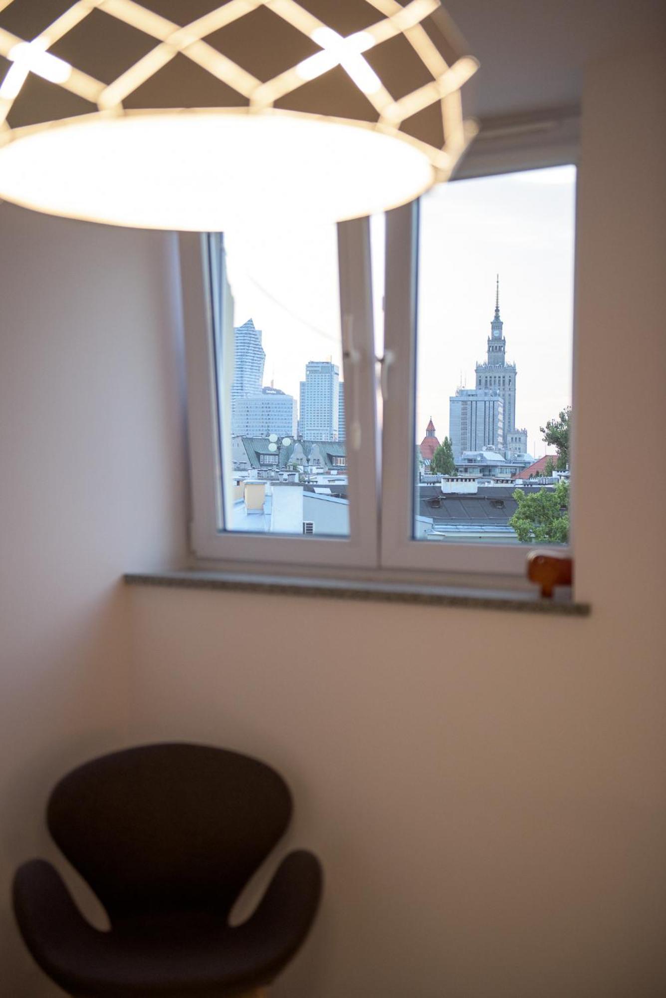 Willow Pillow Nowowiejska Warsaw Room photo